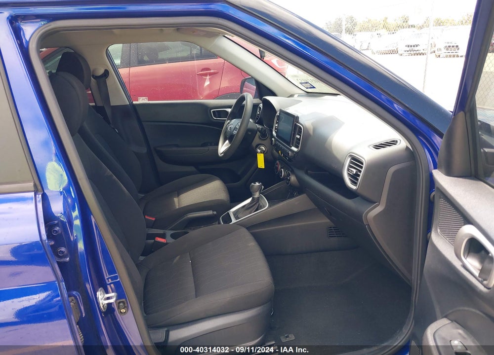 2021 HYUNDAI VENUE SE VIN: KMHRB8A38MU096964