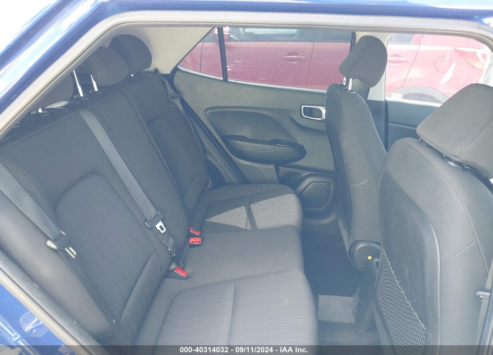 2021 HYUNDAI VENUE SE VIN: KMHRB8A38MU096964