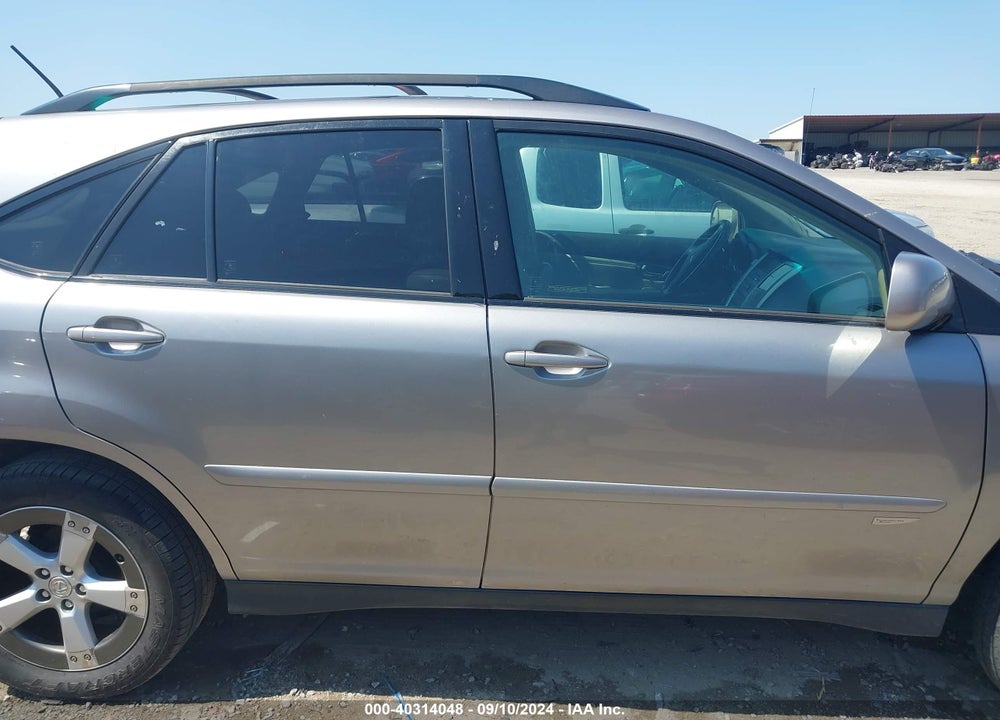 2005 LEXUS RX 330 VIN: JTJHA31U450091829