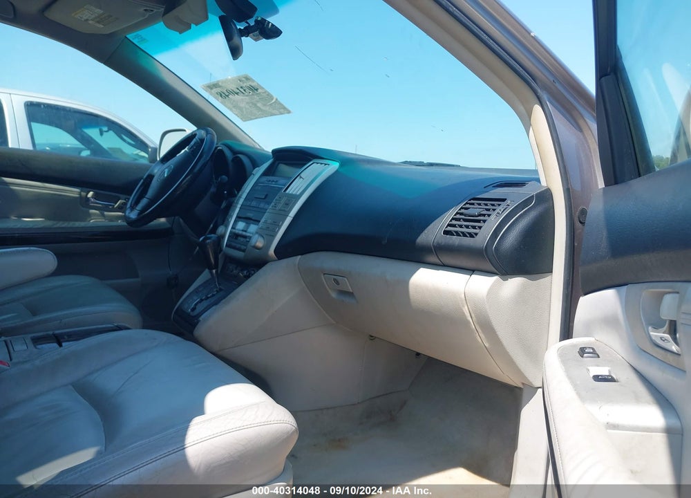 2005 LEXUS RX 330 VIN: JTJHA31U450091829