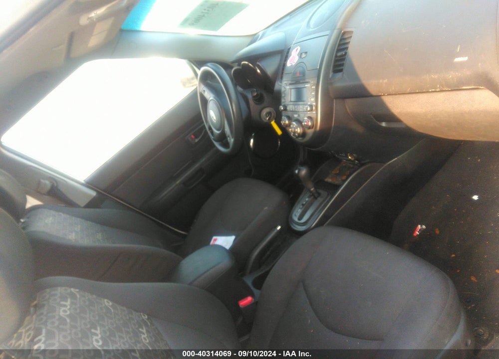 2010 KIA SOUL VIN: KNDJT2A2XA7162623