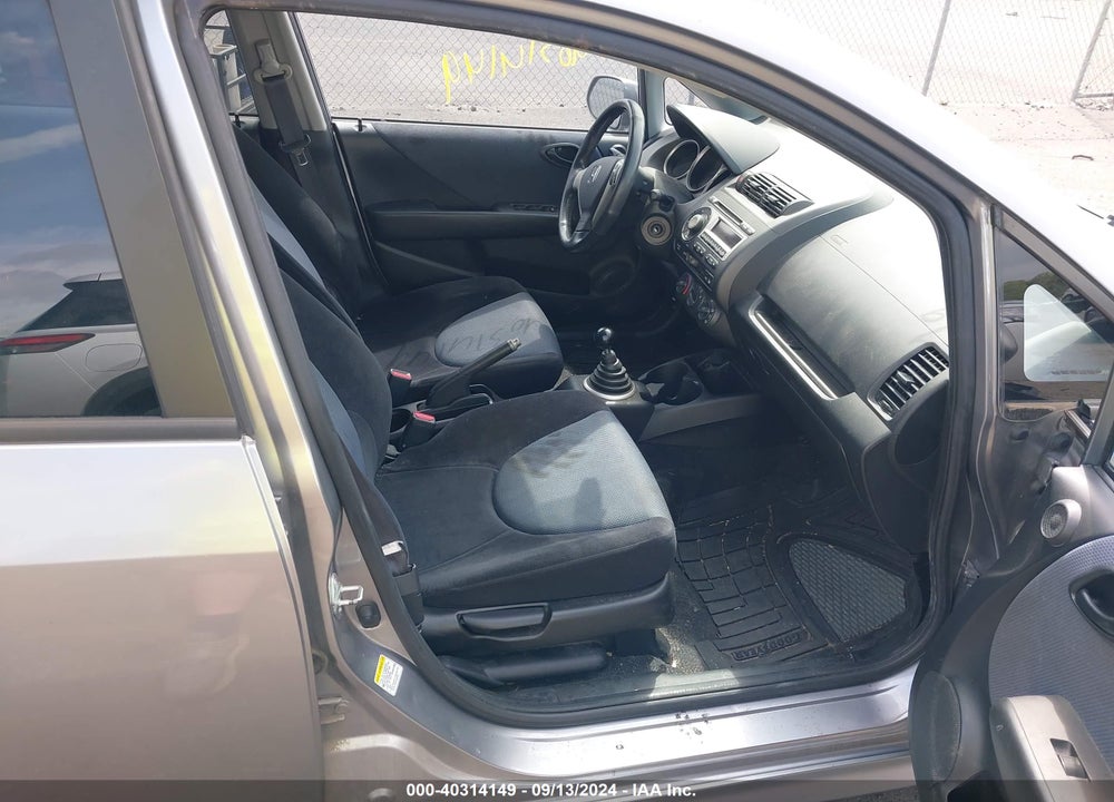 2008 HONDA FIT SPORT VIN: JHMGD37658S074012