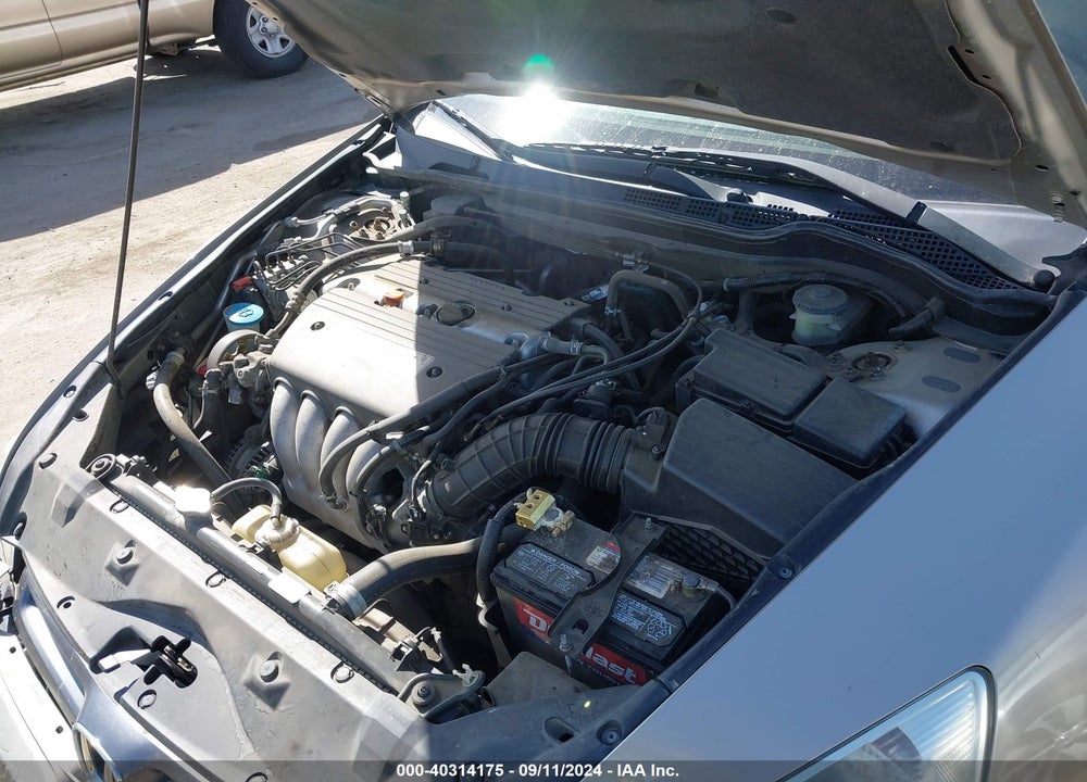 2003 HONDA ACCORD 2.4 LX VIN: JHMCM56363C057479