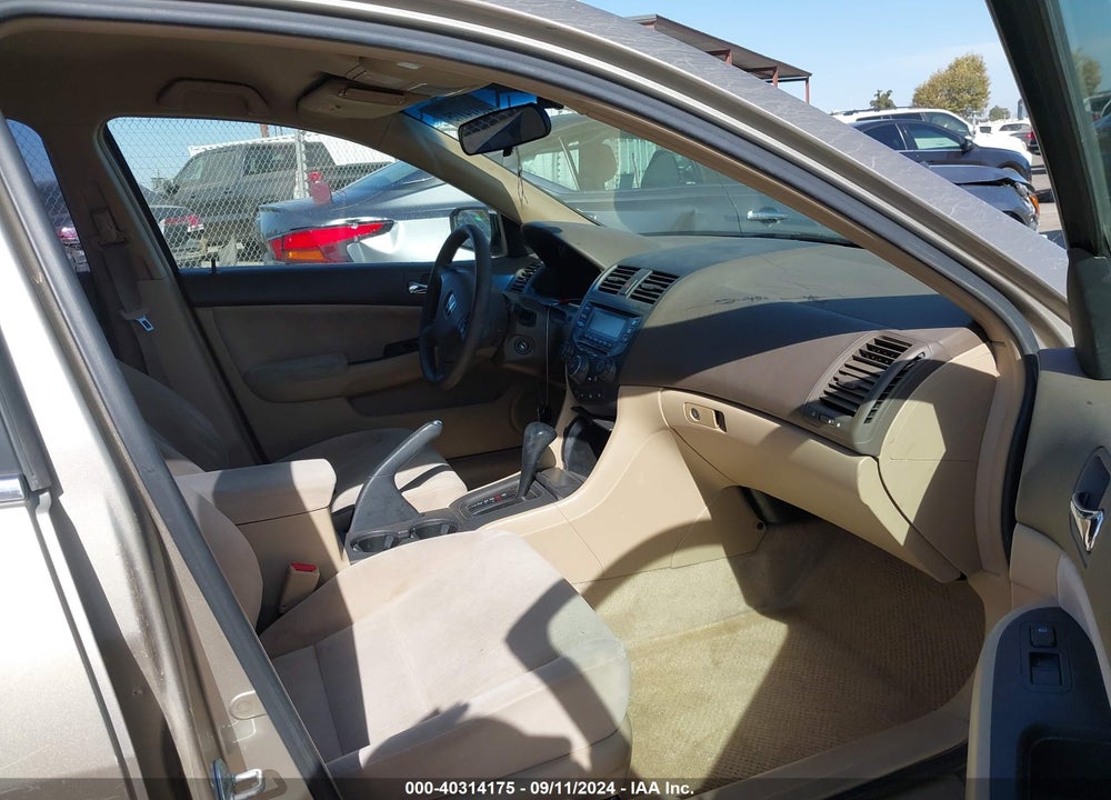 2003 HONDA ACCORD 2.4 LX VIN: JHMCM56363C057479