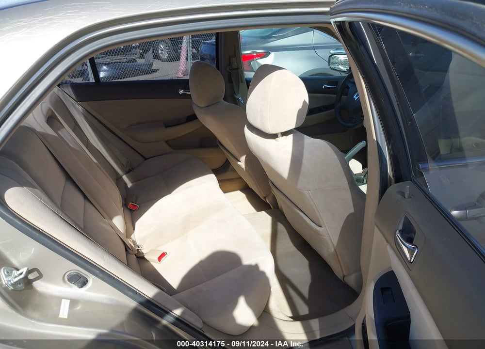 2003 HONDA ACCORD 2.4 LX VIN: JHMCM56363C057479