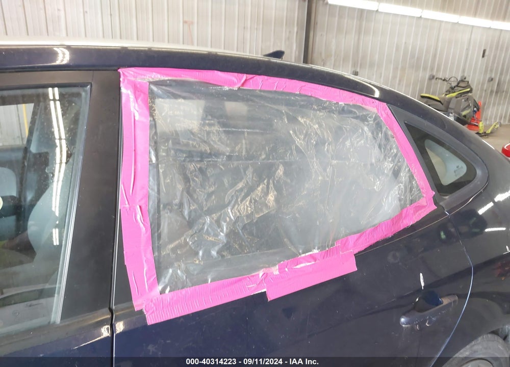 2010 HYUNDAI ELANTRA GLS VIN: KMHDU4AD8AU196483