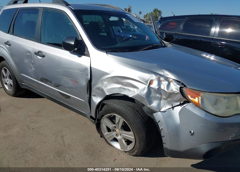 2012 SUBARU FORESTER 2.5X VIN: JF2SHABC2CH442185