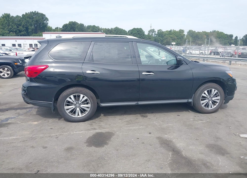 2020 NISSAN PATHFINDER S 2WD VIN: 5N1DR2AN0LC639085