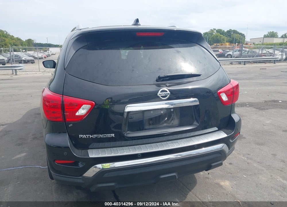 2020 NISSAN PATHFINDER S 2WD VIN: 5N1DR2AN0LC639085