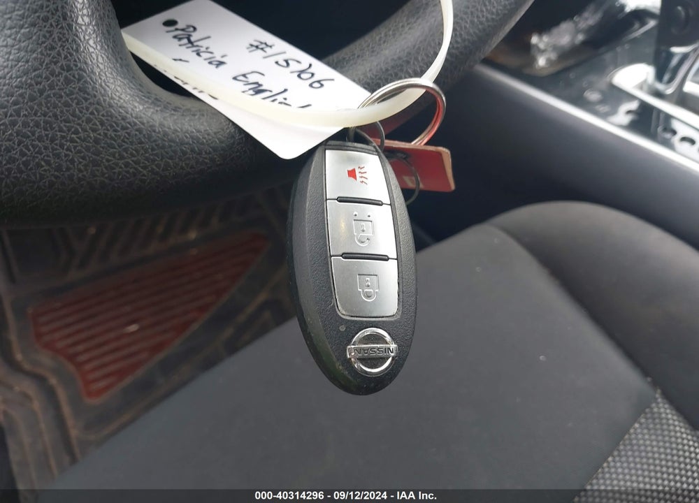 2020 NISSAN PATHFINDER S 2WD VIN: 5N1DR2AN0LC639085