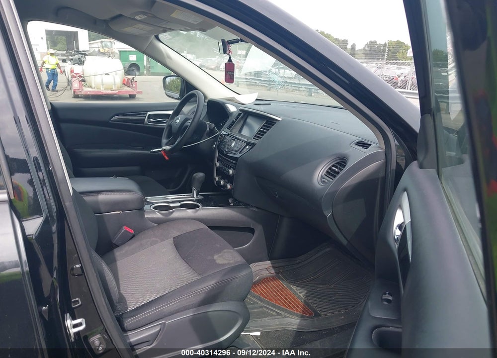 2020 NISSAN PATHFINDER S 2WD VIN: 5N1DR2AN0LC639085