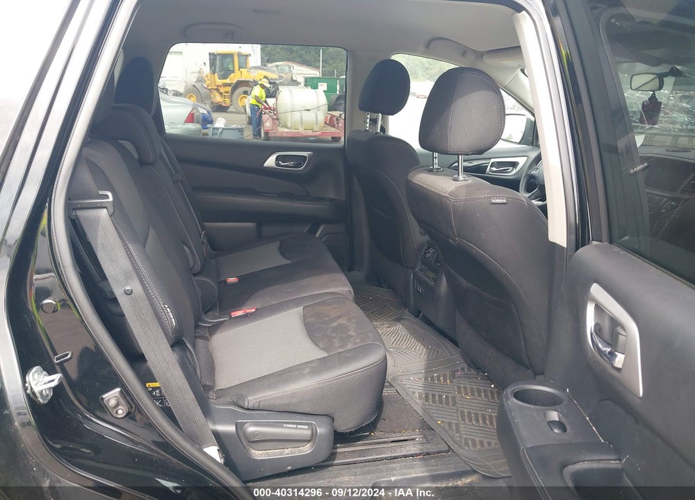 2020 NISSAN PATHFINDER S 2WD VIN: 5N1DR2AN0LC639085