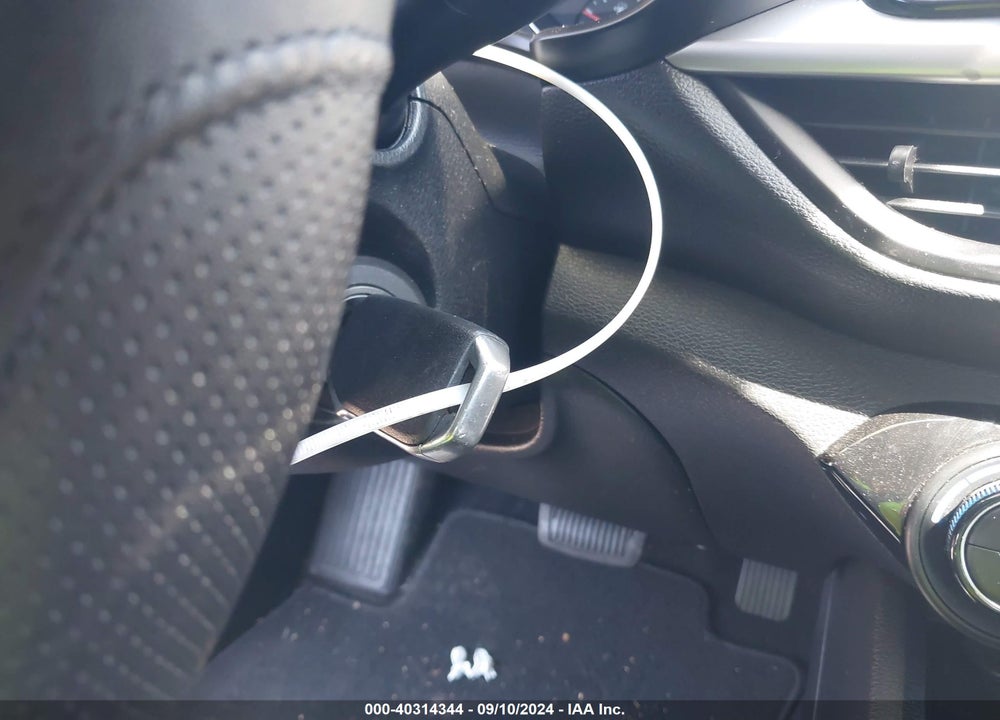 2019 KIA FORTE LXS VIN: 3KPF24AD4KE082046