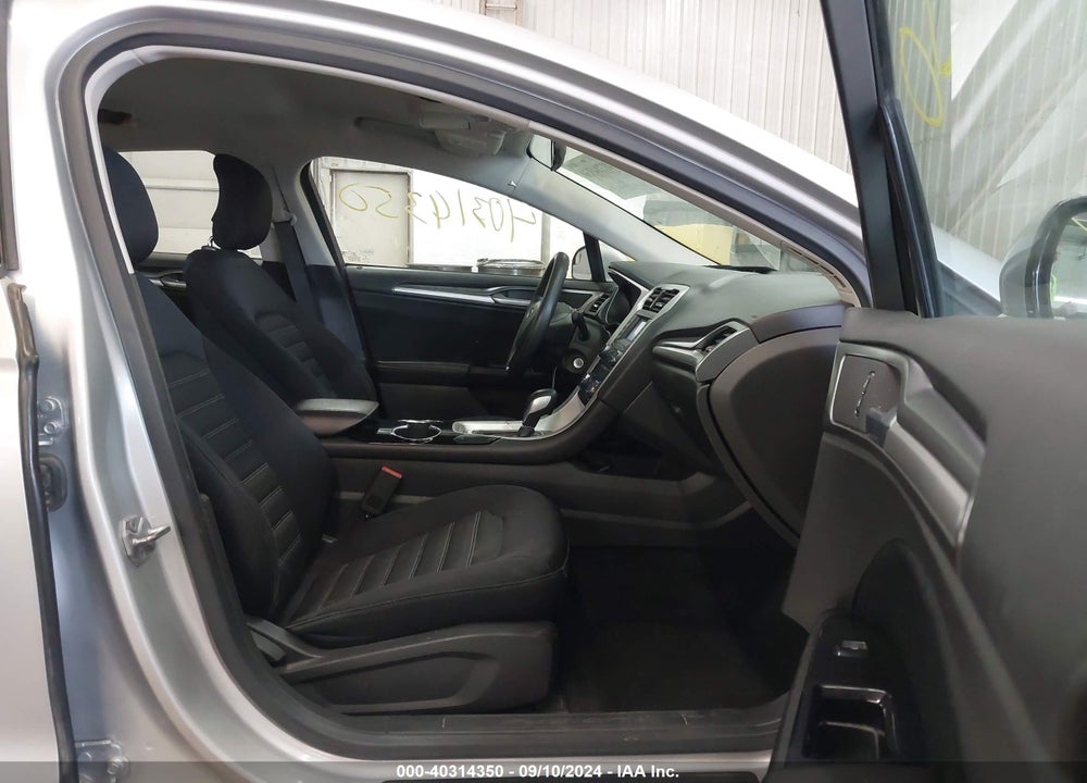 2014 FORD FUSION SE VIN: 1FA6P0H73E5393385