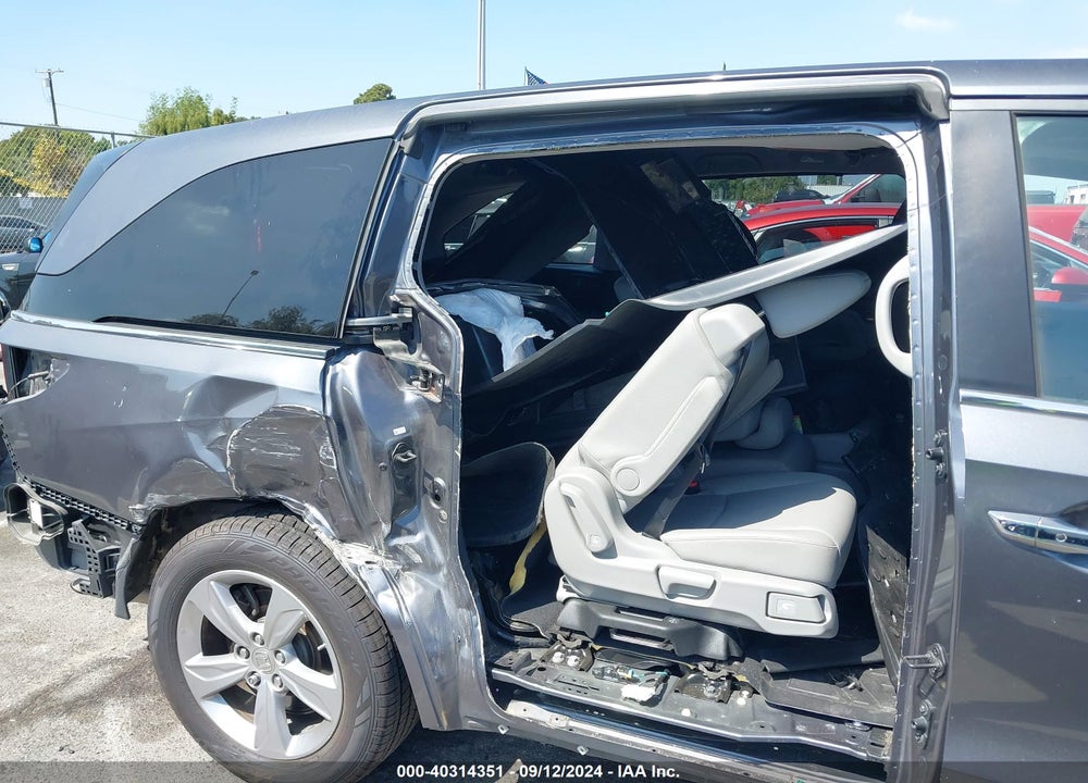 2018 HONDA ODYSSEY EX-L VIN: 5FNRL6H7XJB088254