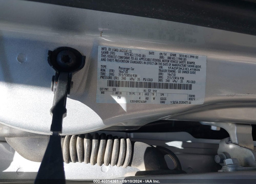 2014 FORD FOCUS SE VIN: 1FADP3K23EL419839