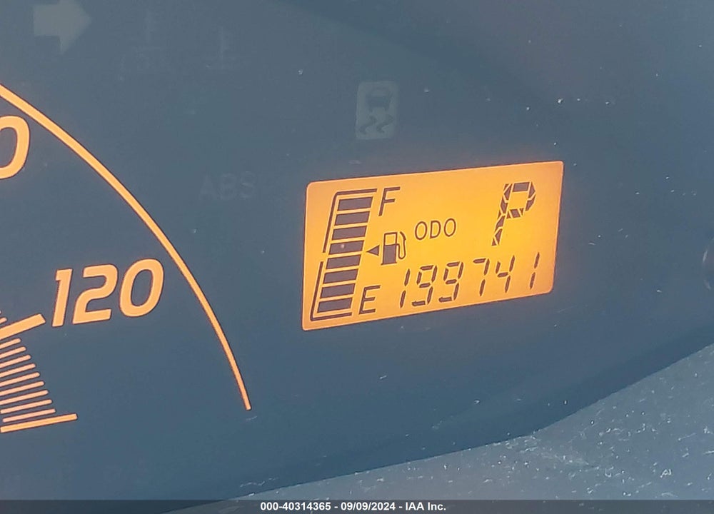 2010 TOYOTA YARIS VIN: JTDJT4K38A5286484