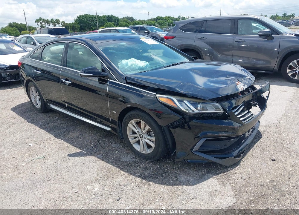 2016 HYUNDAI SONATA LIMITED VIN: 5NPE34AF5GH321567