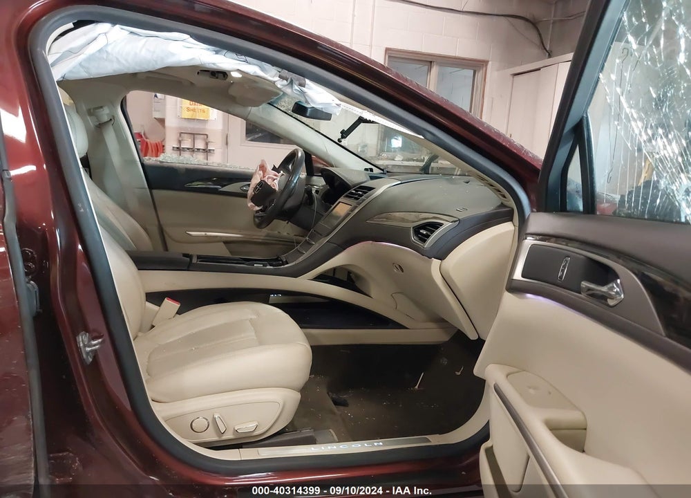 2015 LINCOLN MKZ HYBRID VIN: 3LN6L2LU4FR623878