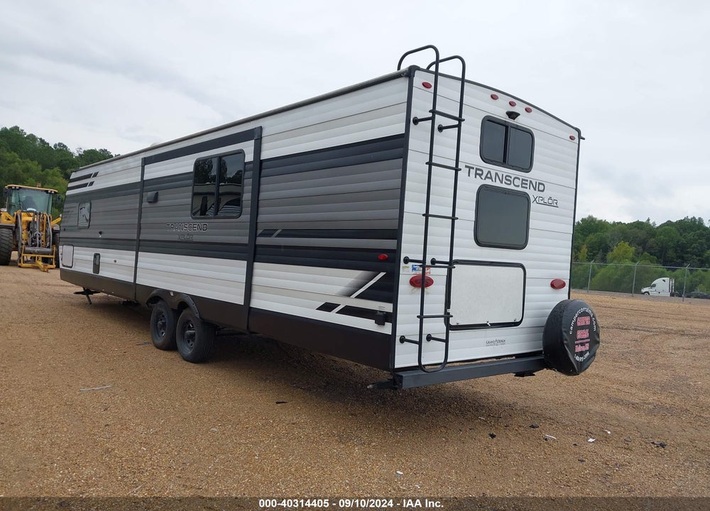2022 GRAND DESIGN TRANSEND VIN: 573TT3626N8821457