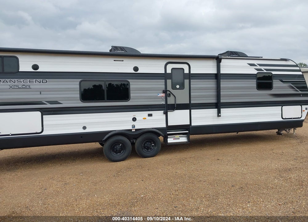 2022 GRAND DESIGN TRANSEND VIN: 573TT3626N8821457