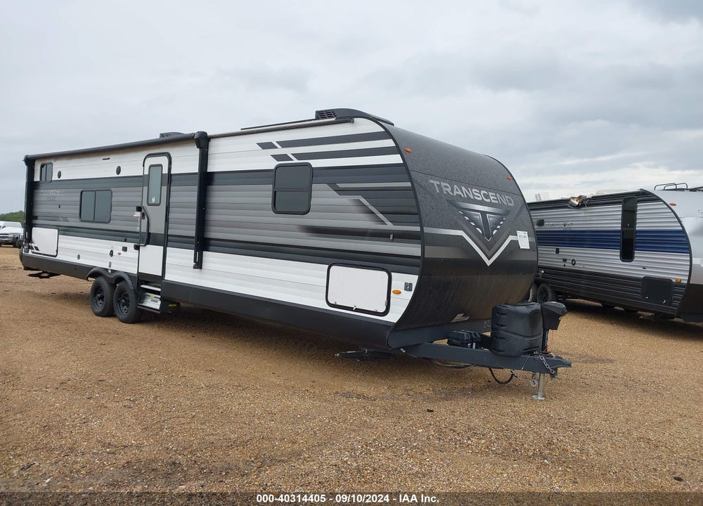 2022 GRAND DESIGN TRANSEND VIN: 573TT3626N8821457