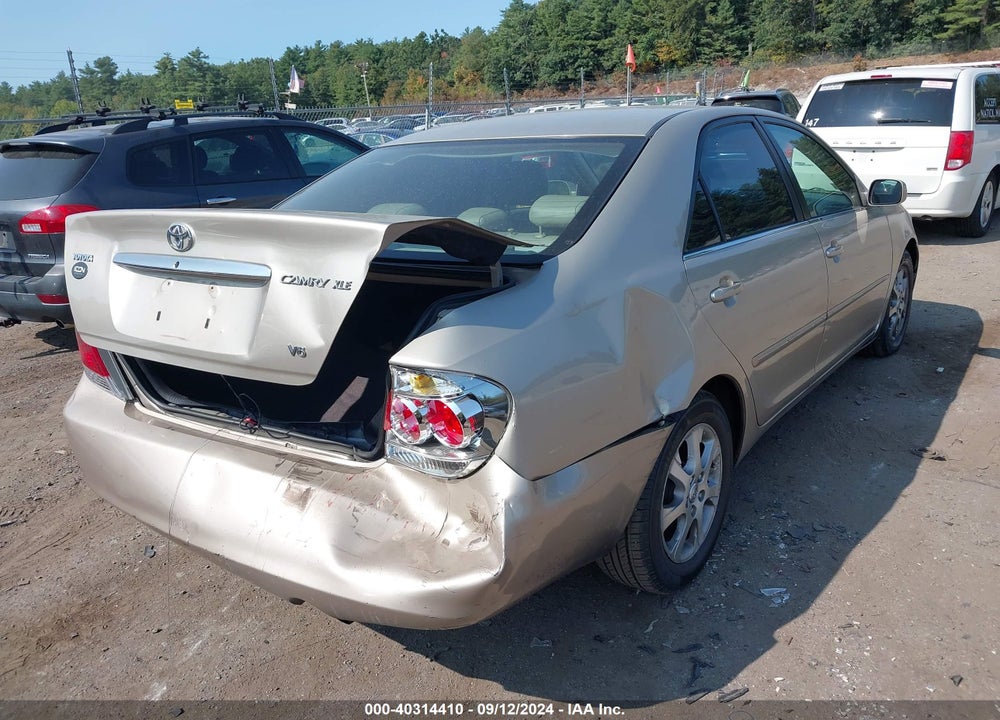 2005 TOYOTA CAMRY VIN: 4T1BF30K95U086219