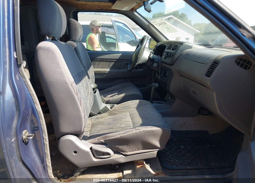 2000 NISSAN FRONTIER SE-V6/XE-V6 VIN: 1N6ED26Y7YC354270