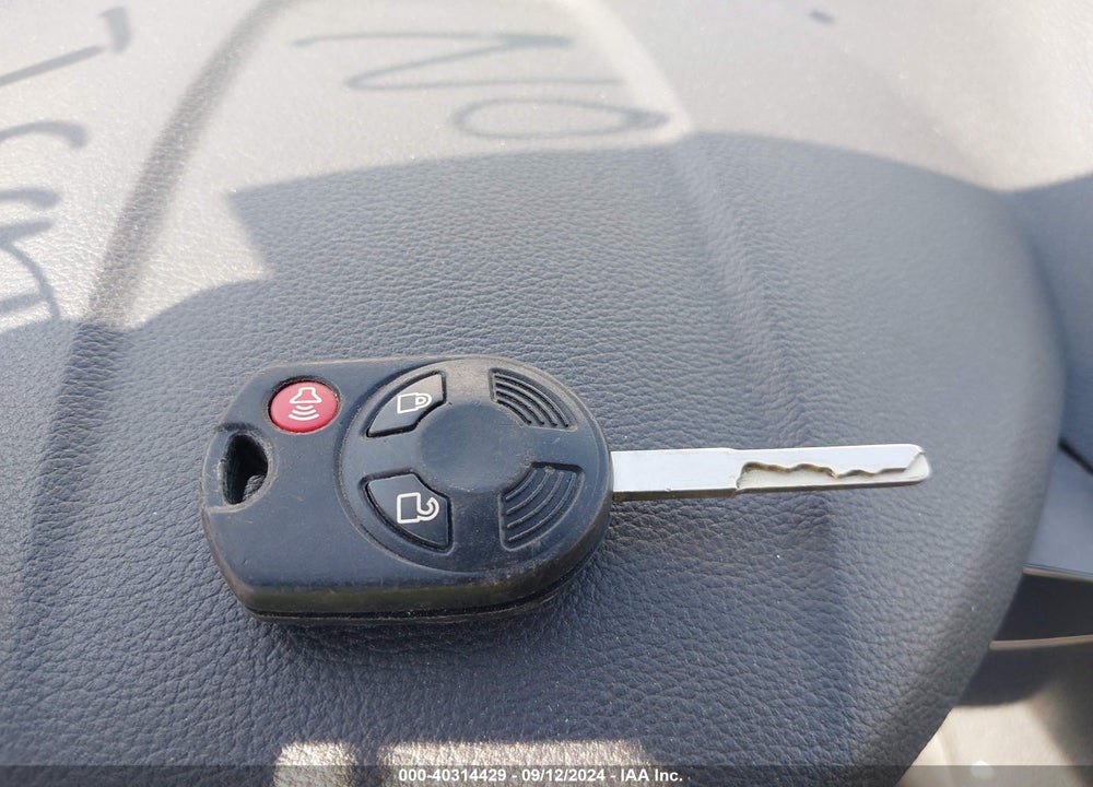 2018 FORD ESCAPE SE VIN: 1FMCU0GD7JUB54446
