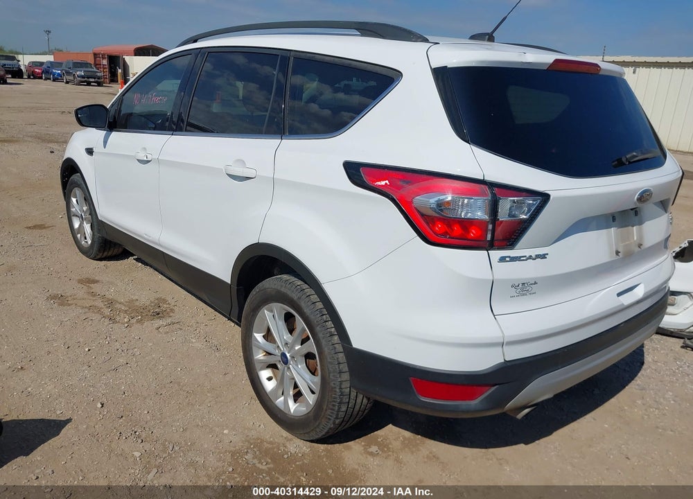 2018 FORD ESCAPE SE VIN: 1FMCU0GD7JUB54446