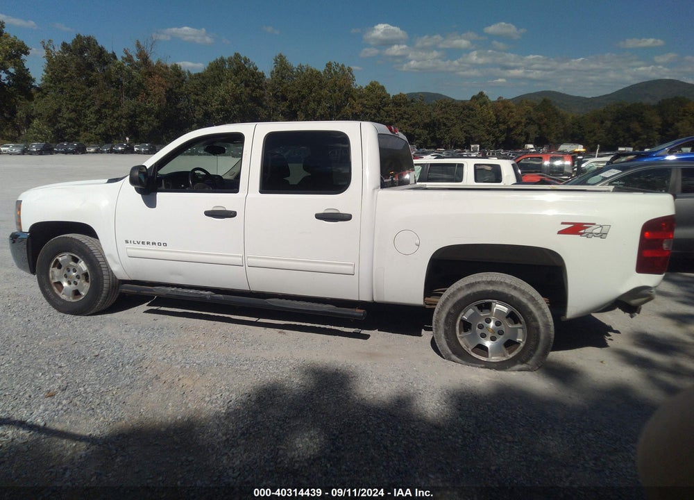 2012 CHEVROLET SILVERADO 1500 LT VIN: 1GCPKSE71CF107568