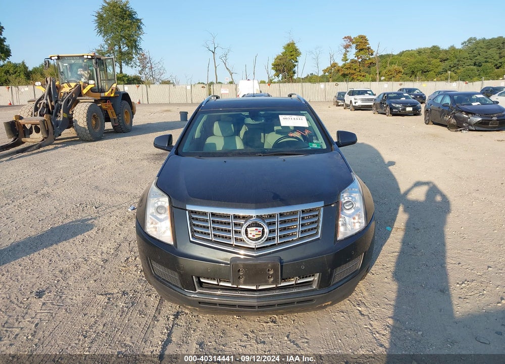 2015 CADILLAC SRX LUXURY COLLECTION VIN: 3GYFNEE37FS618830