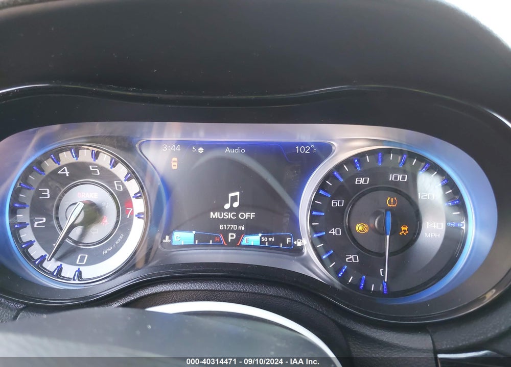 2018 CHRYSLER 300 300S VIN: 2C3CCABG4JH338099
