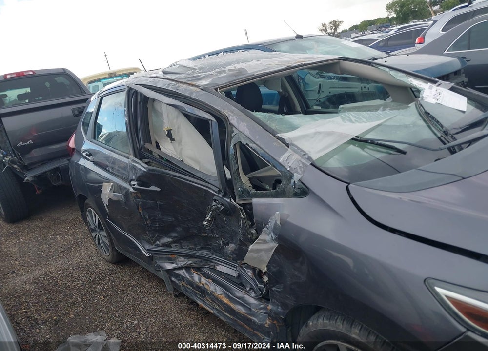 2015 HONDA FIT EX/EX-L VIN: 3HGGK5H84FM731571