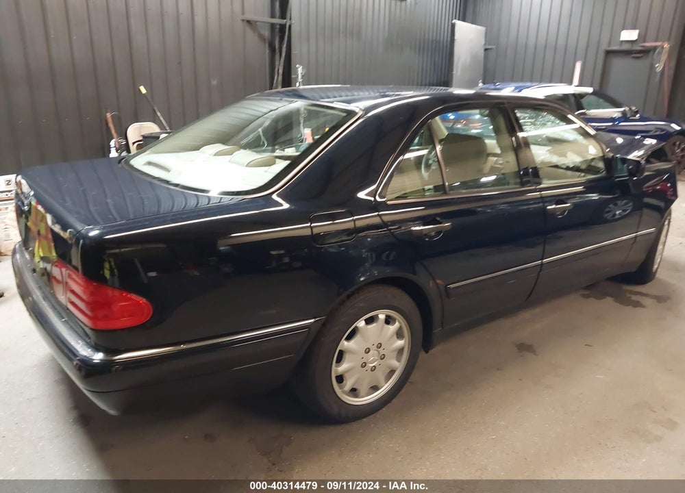 1999 MERCEDES-BENZ E 320 VIN: WDBJF65H1XA809661