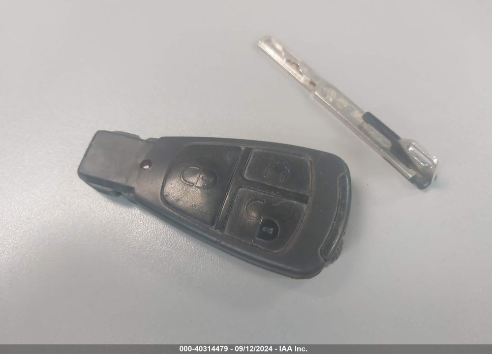 1999 MERCEDES-BENZ E 320 VIN: WDBJF65H1XA809661