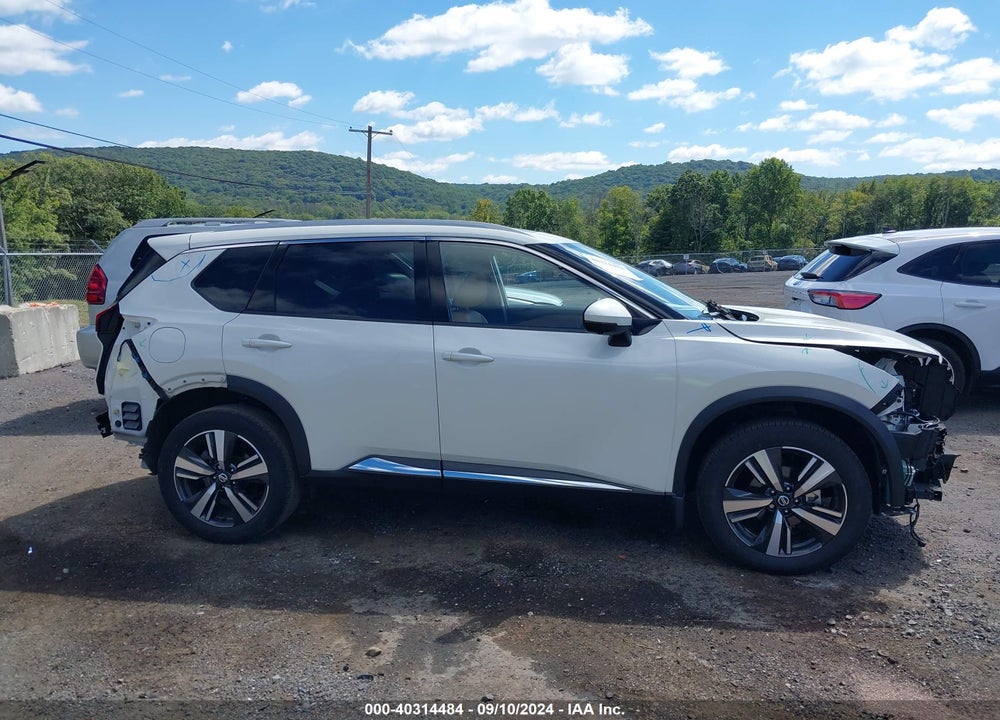 2021 NISSAN ROGUE PLATINUM INTELLIGENT AWD VIN: JN8AT3DD3MW319667