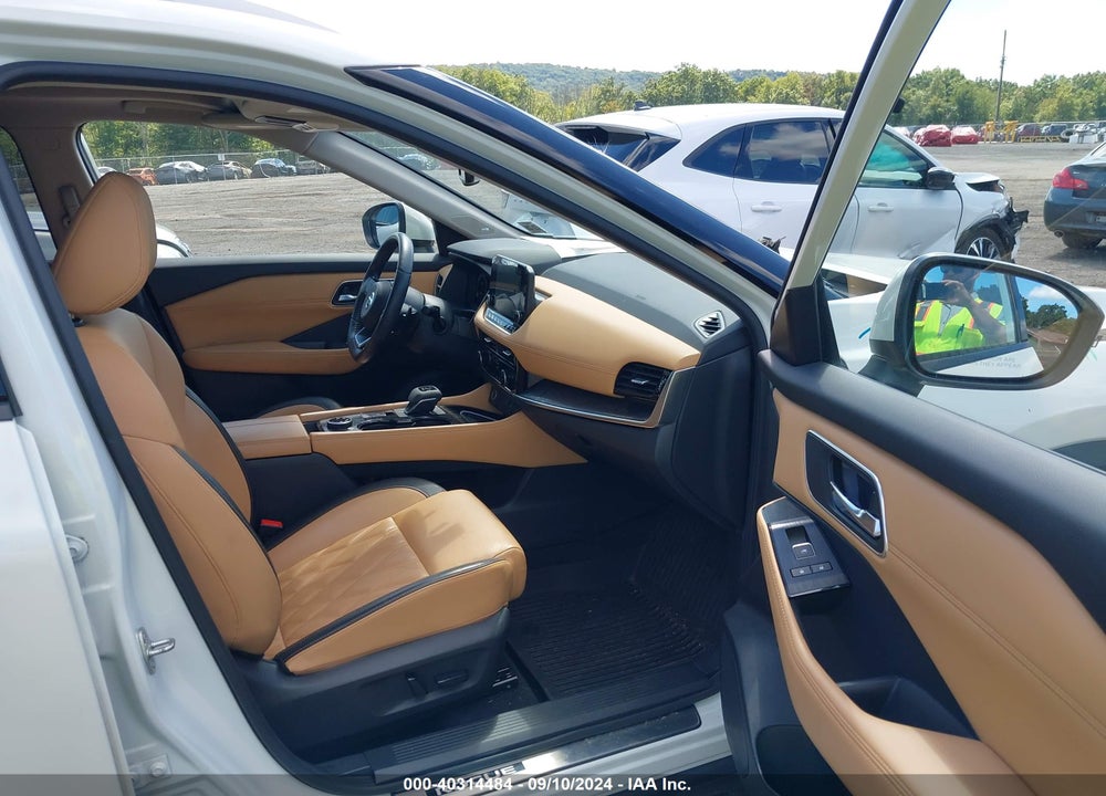 2021 NISSAN ROGUE PLATINUM INTELLIGENT AWD VIN: JN8AT3DD3MW319667