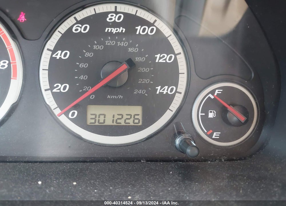 2003 HONDA CR-V LX VIN: SHSRD68403U107764