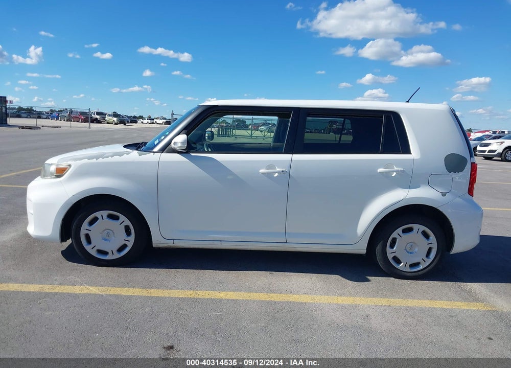 2012 SCION XB VIN: JTLZE4FEXCJ013022