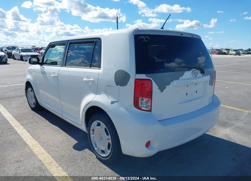2012 SCION XB VIN: JTLZE4FEXCJ013022