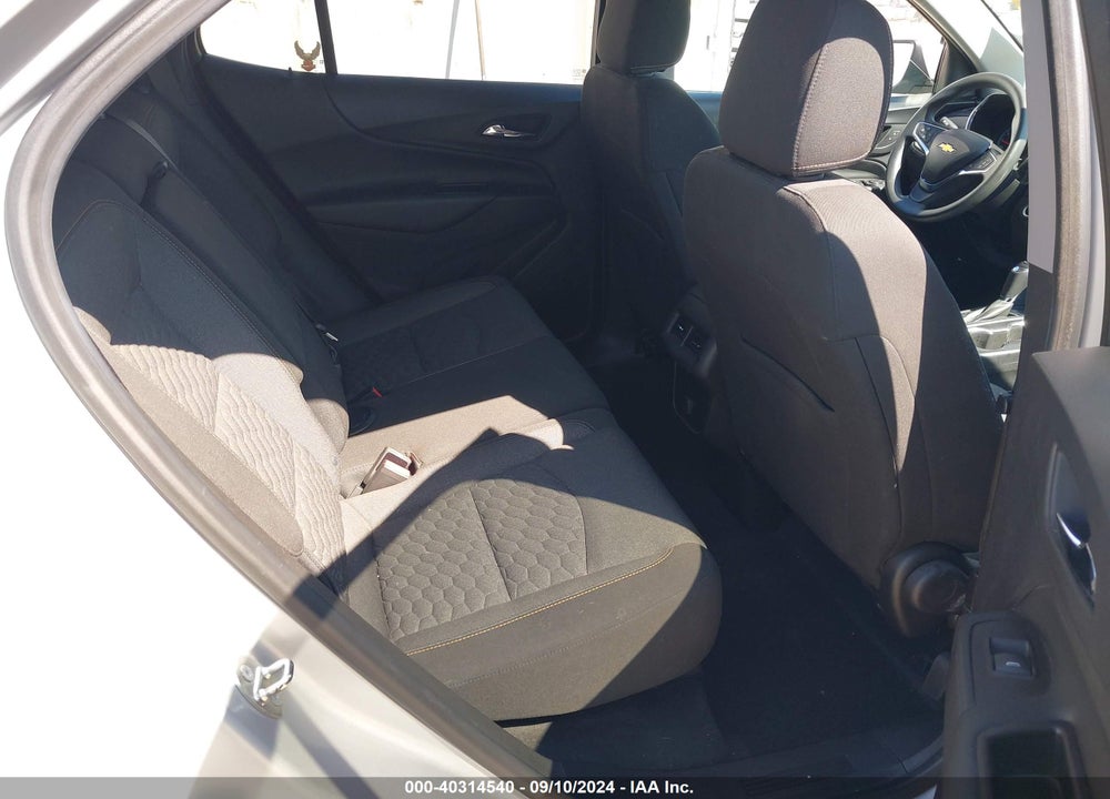 2018 CHEVROLET EQUINOX LT VIN: 2GNAXSEV5J6252195