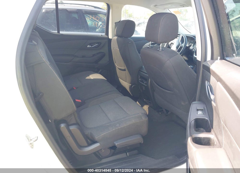 2020 CHEVROLET TRAVERSE FWD LS VIN: 1GNERFKW6LJ244144