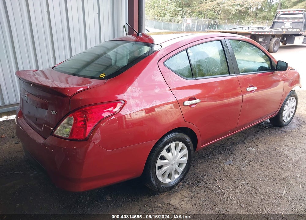 2018 NISSAN VERSA 1.6 SV VIN: 3N1CN7AP6JL852122