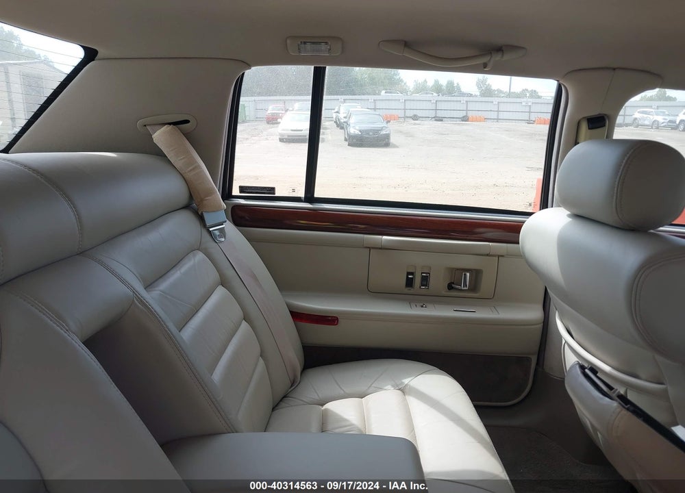 1995 CADILLAC DEVILLE VIN: 1G6KD52B0SU284978