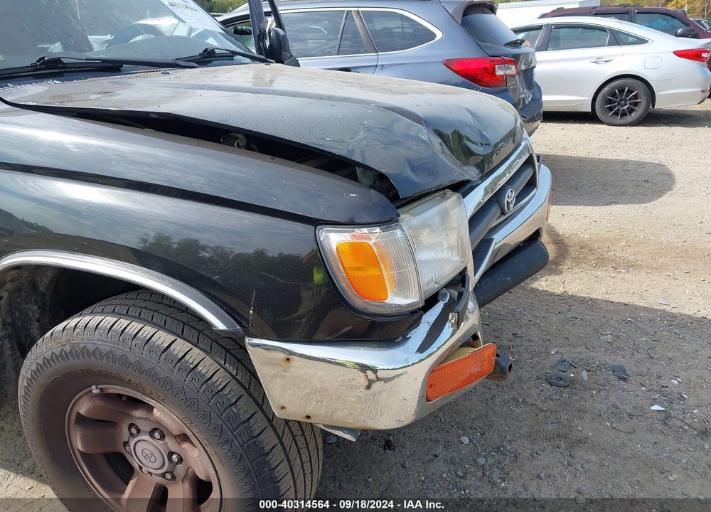 1996 TOYOTA 4RUNNER SR5 VIN: JT3HN86R9T0002136