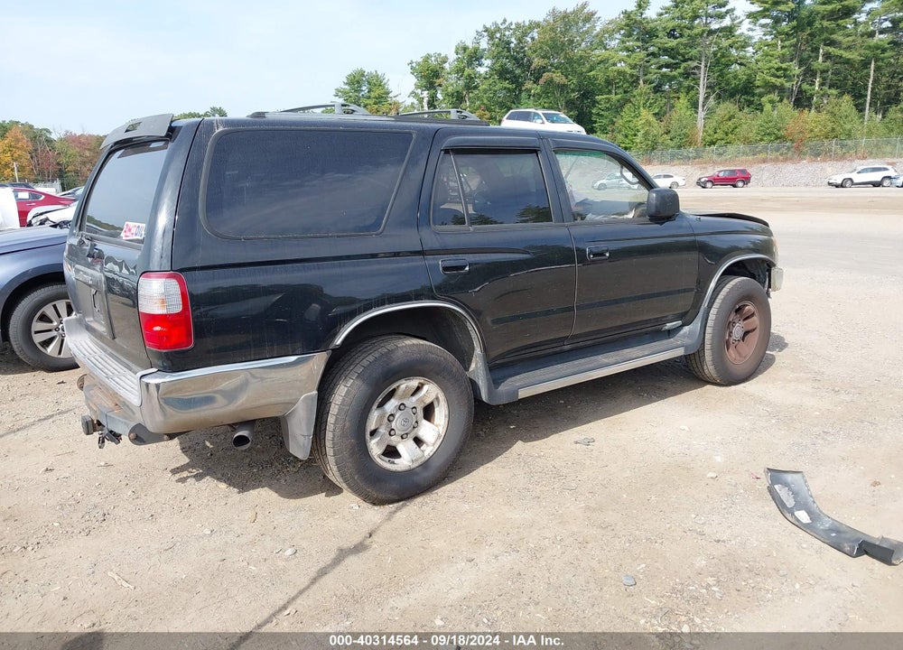 1996 TOYOTA 4RUNNER SR5 VIN: JT3HN86R9T0002136