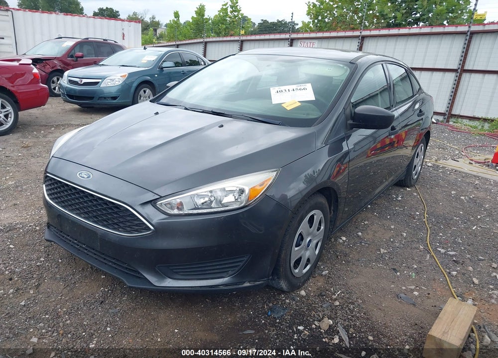 2018 FORD FOCUS S VIN: 1FADP3E24JL220482
