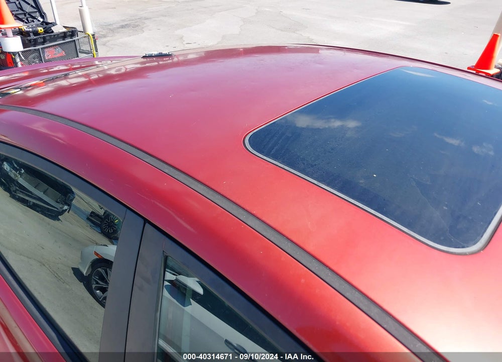 2013 HYUNDAI ELANTRA LIMITED VIN: KMHDH4AE9DU505525