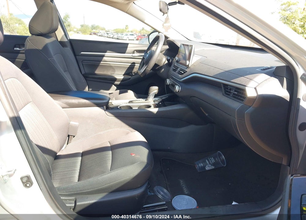 2022 NISSAN ALTIMA SV FWD VIN: 1N4BL4DV5NN348843